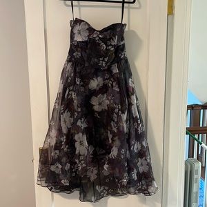 Shoshanna size 8 strapless gown